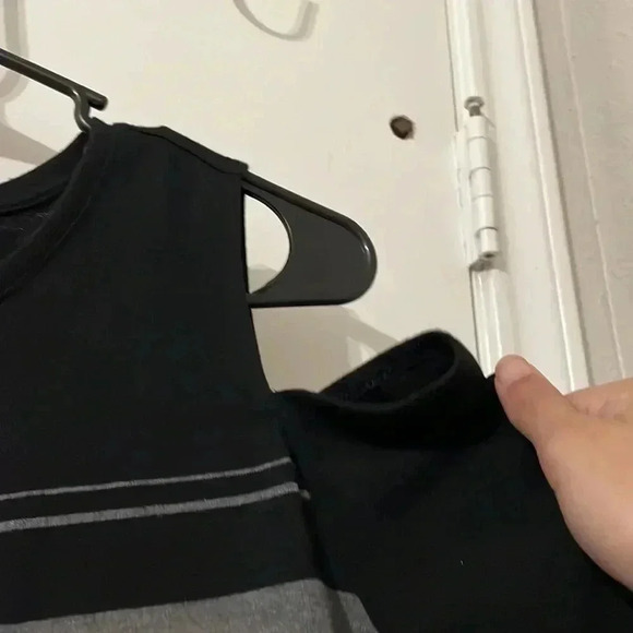 Chico’s Zenergy Top Size 0/S - Picture 4 of 8